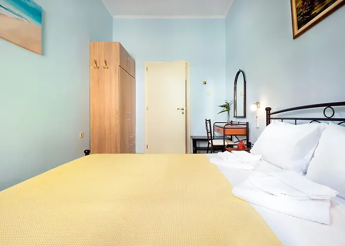 Niki House 干尼亞